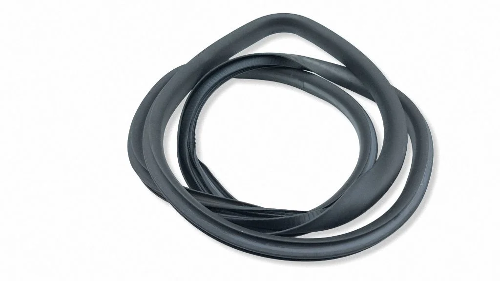 Front door rubber seal – right