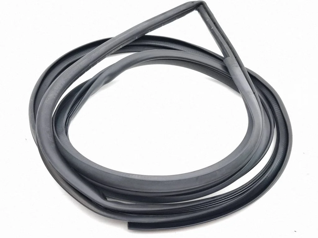 Front door rubber seal – right