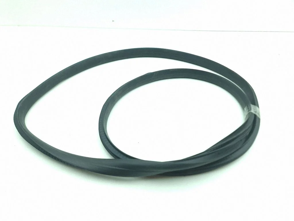 Front door rubber seal – left