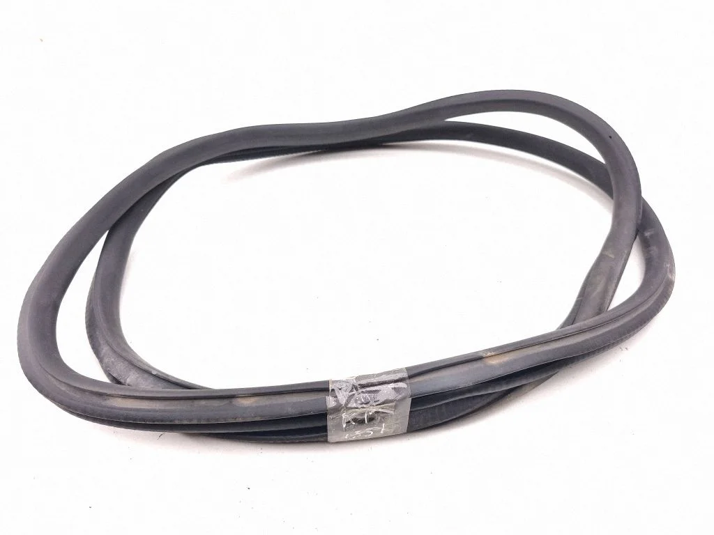 Front door rubber seal A1776920000