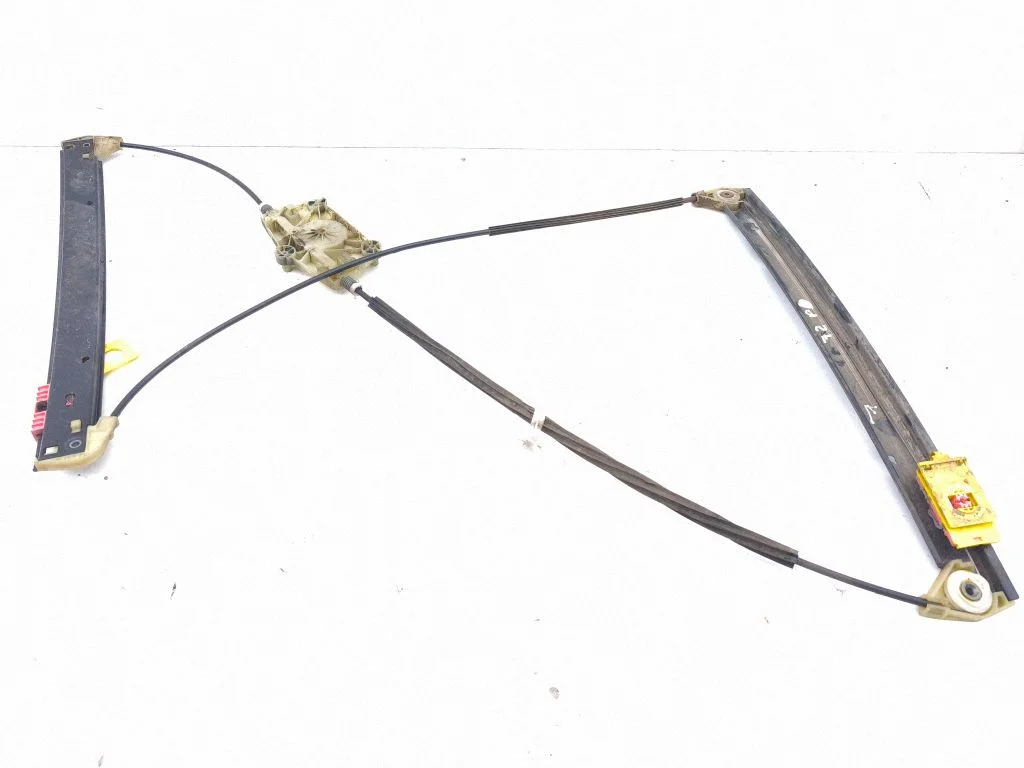Front window lifting mechanism without motor – Audi A6 Allroad C6 (2006-2011)