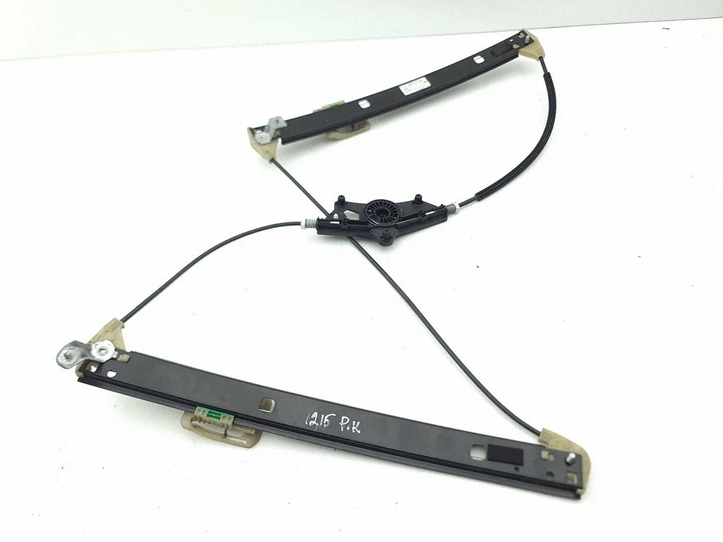 Front window lifting mechanism without motor 8W0837461