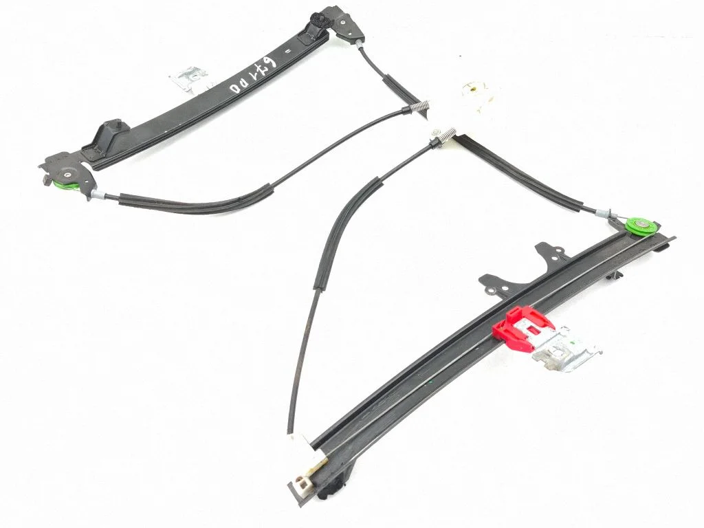 Front window lifting mechanism without motor – right