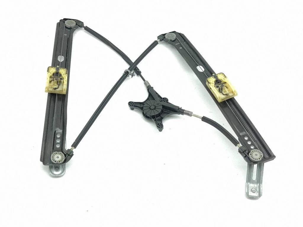 Front window lifting mechanism without motor – right