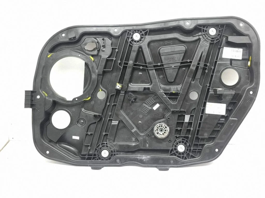 Front window lifting mechanism without motor 82480J7110