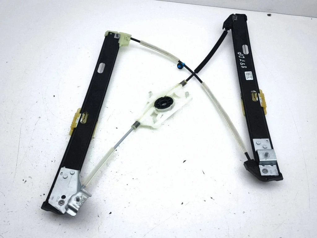 Front window lifting mechanism without motor 5FF837462C