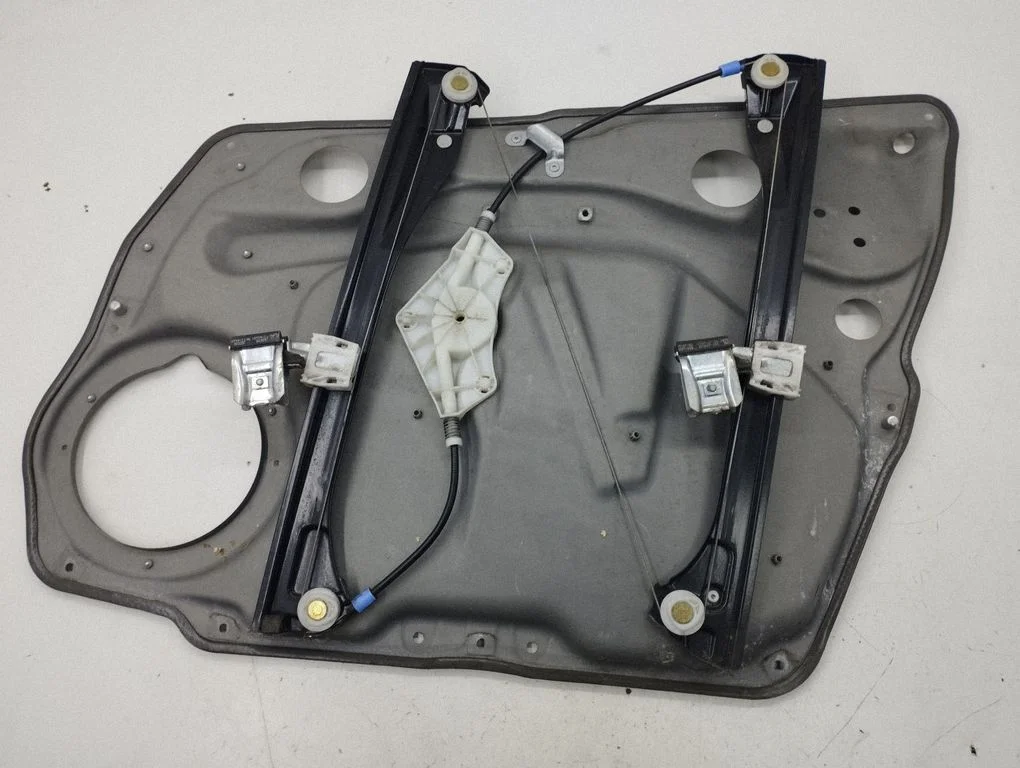 Front window lifting mechanism without motor A1697202979