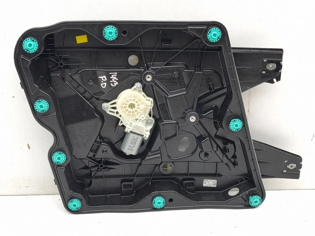 Front door window regulator with motor 11A837402J