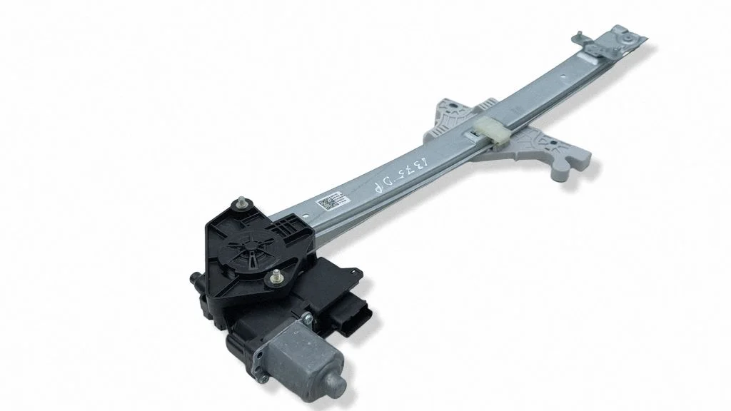 Front door window regulator with motor 82460BE010