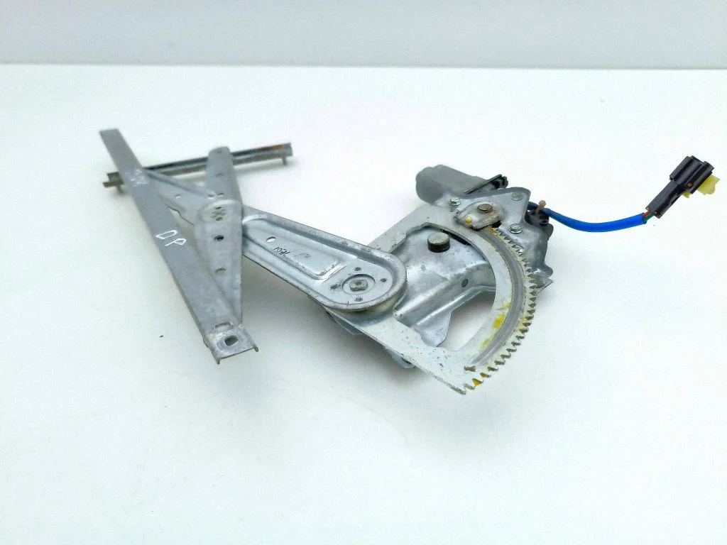 Front door window regulator with motor XH101PA