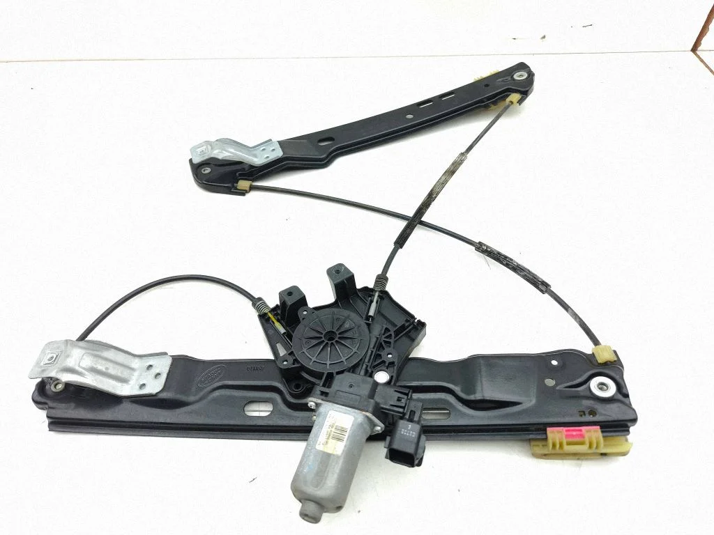 Front door window regulator with motor BJ3223201AF