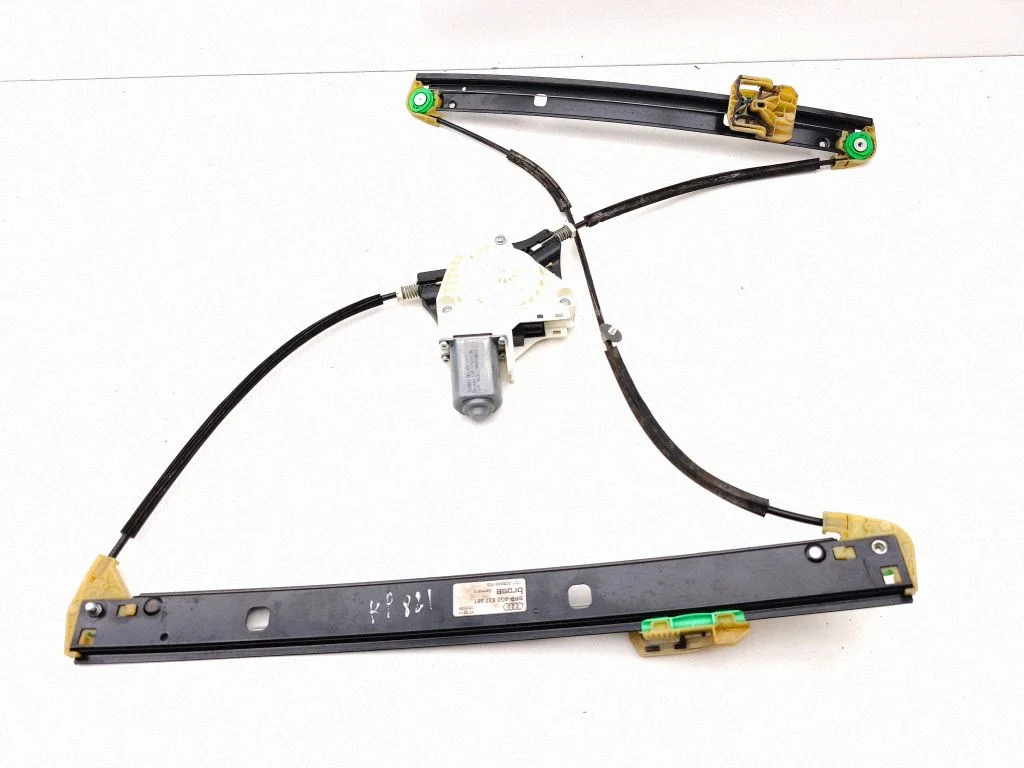 Front door window regulator with motor 8K0959801B