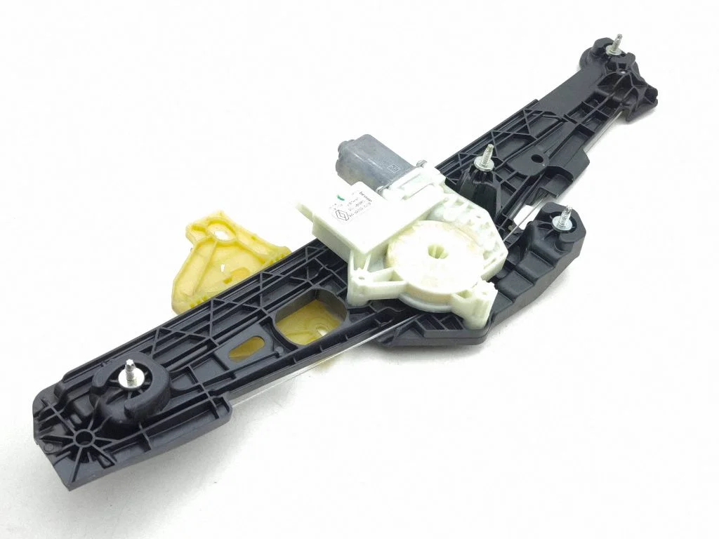Front door window regulator with motor 807215326R
