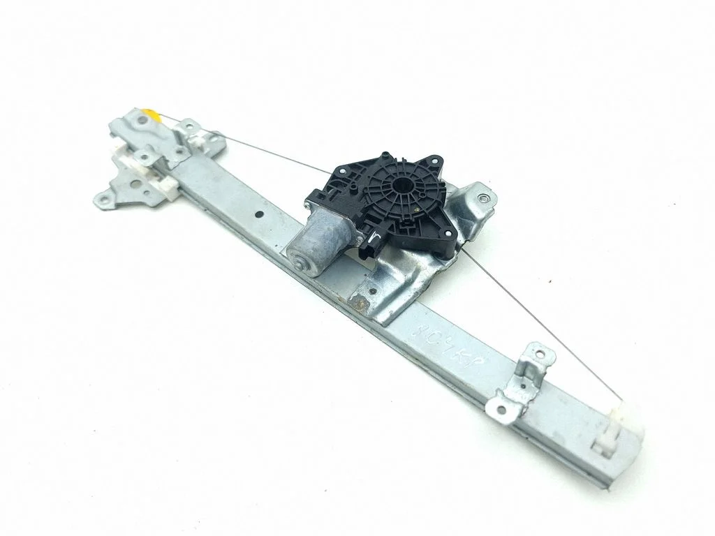 Front door window regulator with motor 807316PA0A