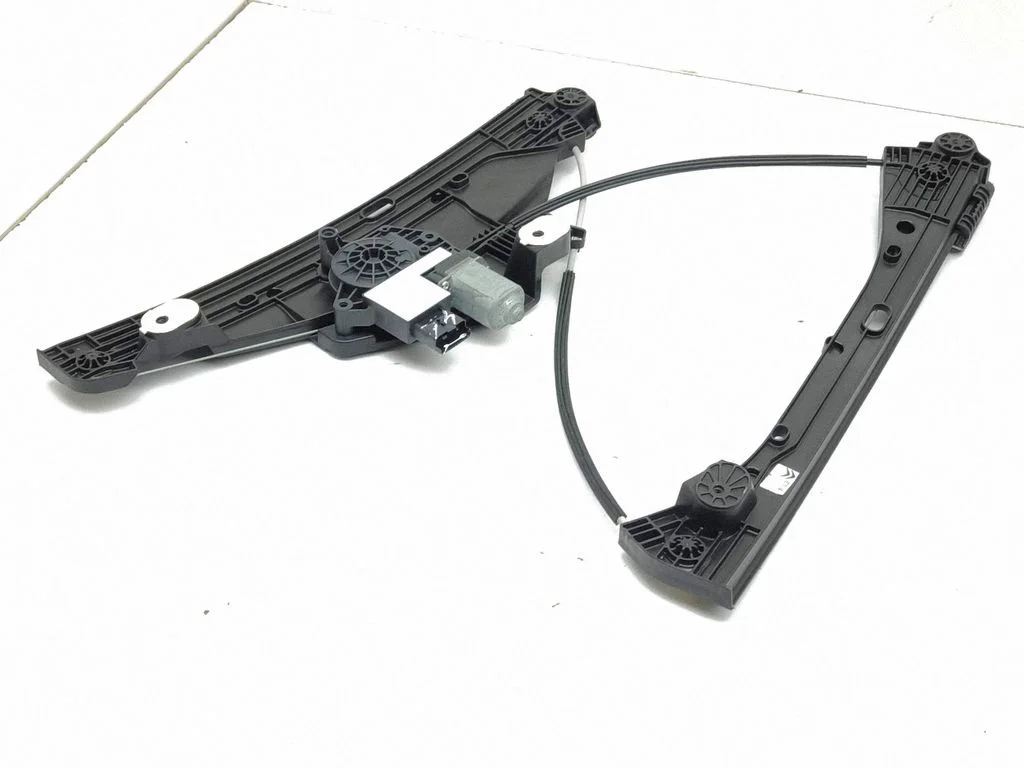 Front door window regulator with motor 9832841580