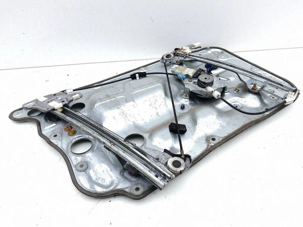 Front door window regulator with motor 0176035A