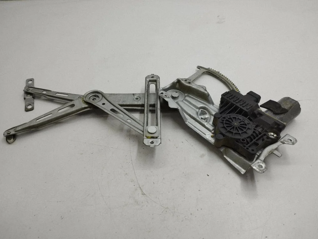 Front door window regulator with motor – Opel Zafira A (1999-2005)