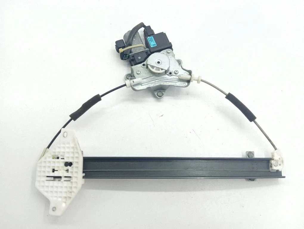 Front door window regulator with motor – Opel Antara (2006-2016)