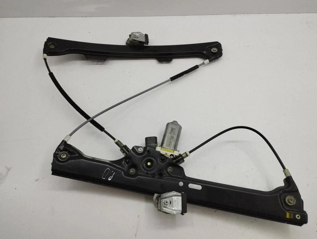 Front door window regulator with motor – BMW 5 Series E60 E61 (2004-2010)
