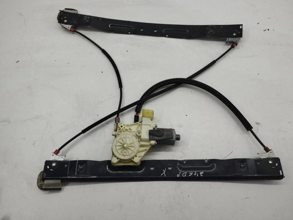 Front door window regulator with motor 0130822286