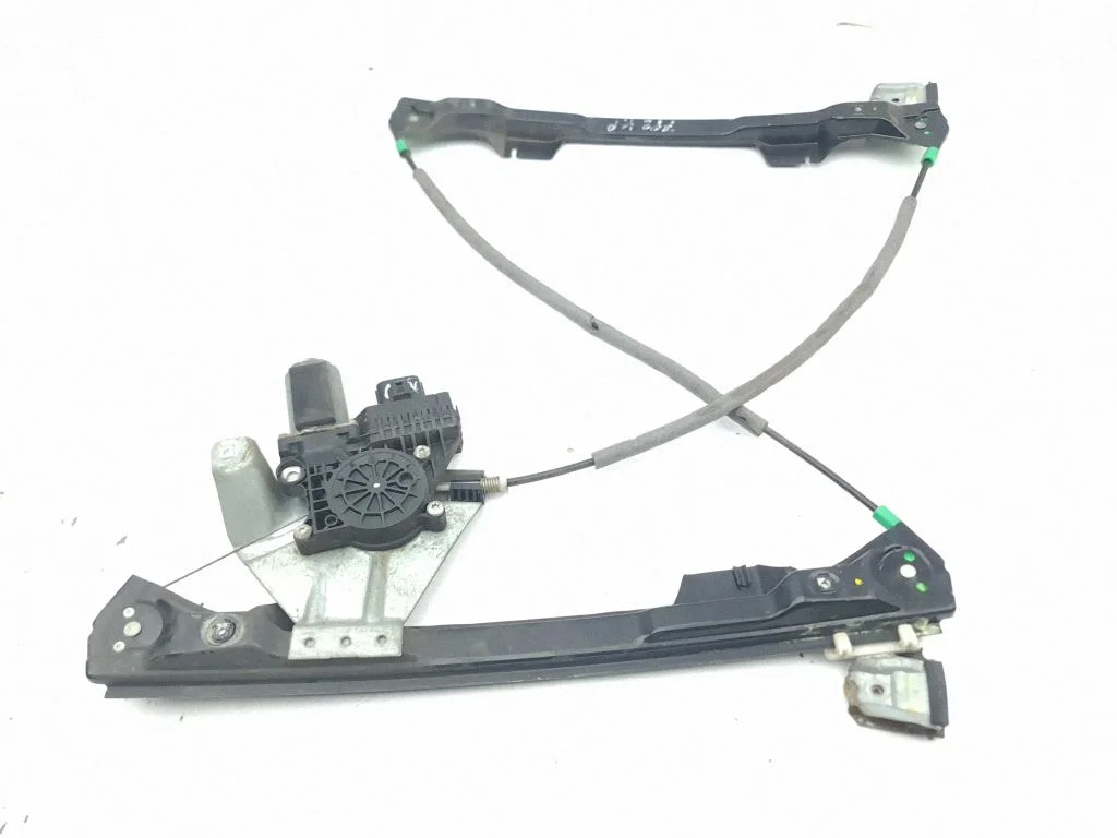 Front door window regulator with motor – left