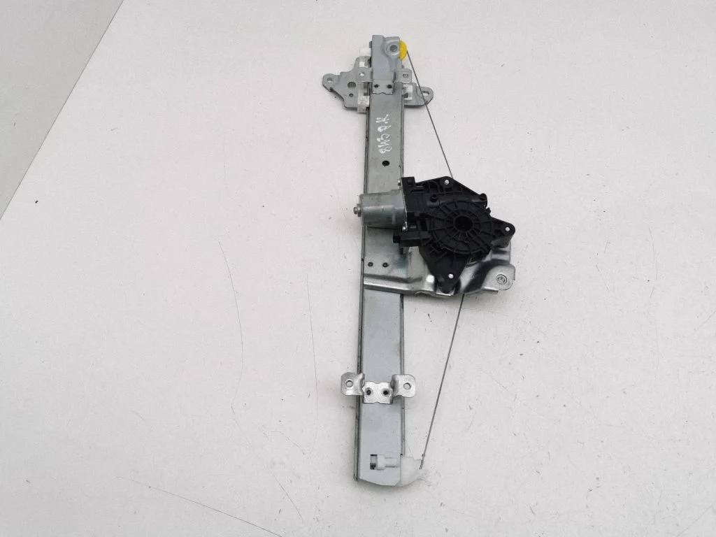 Front door window regulator with motor 807316PA0A