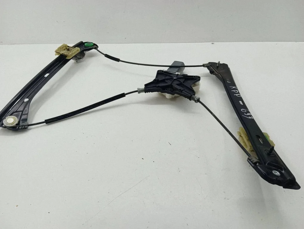 Front door window regulator with motor 3G0837461C