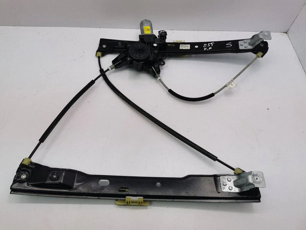 Front door window regulator with motor AM51U23201BH