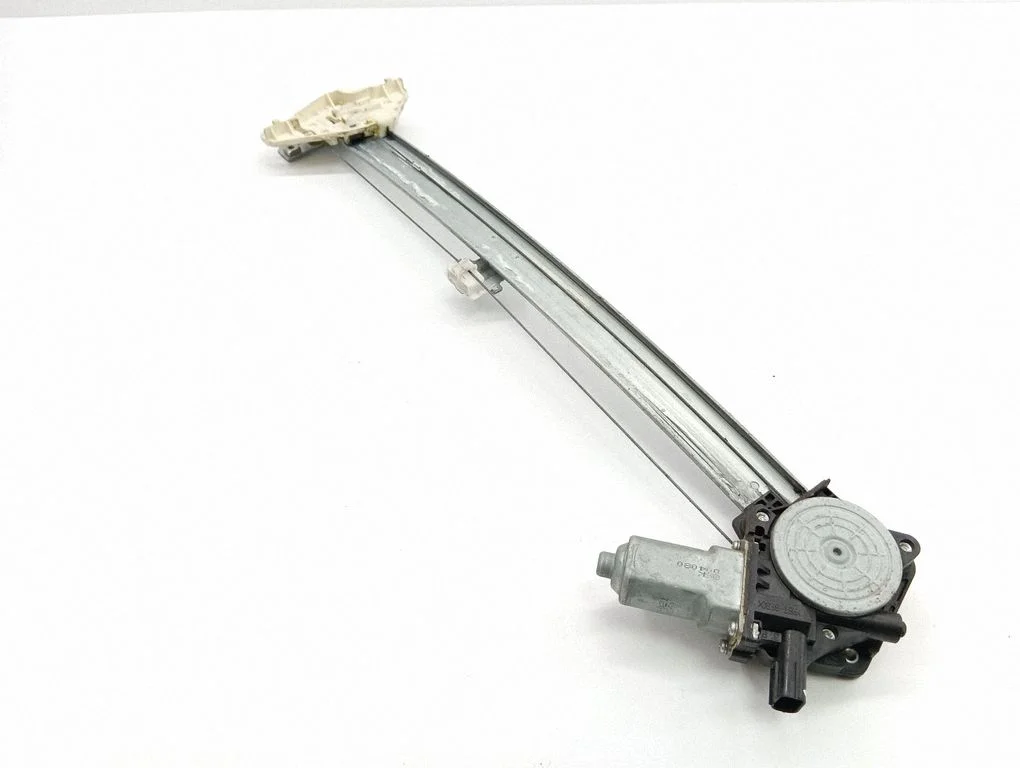 Front door window regulator with motor 004080