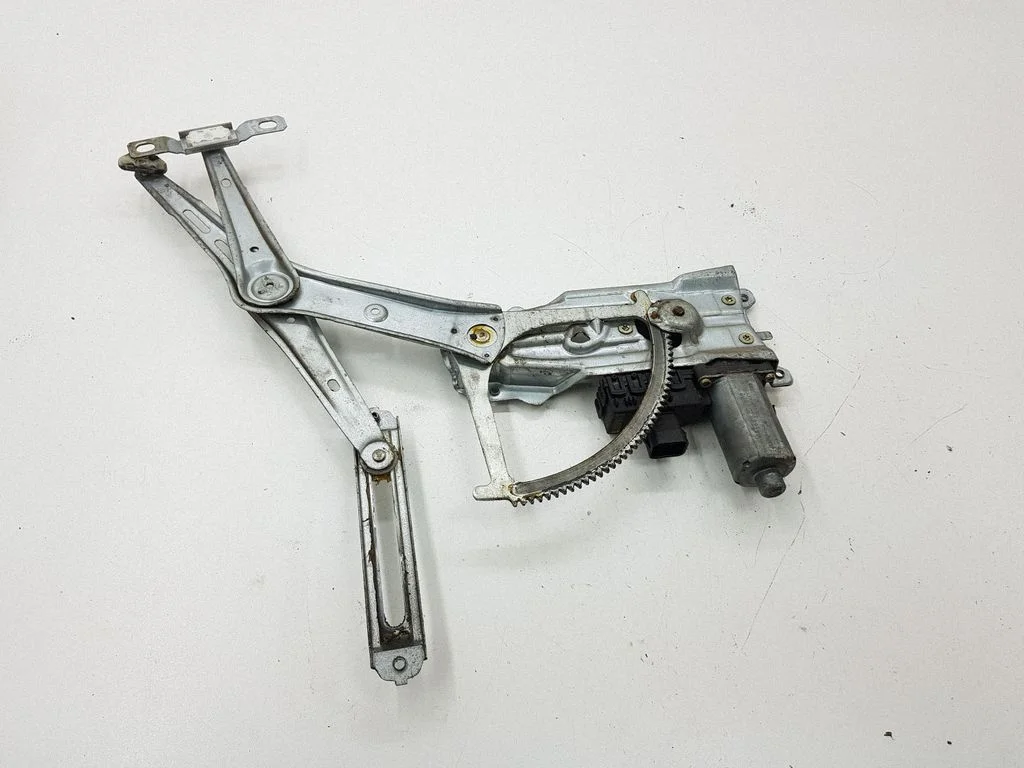 Front door window regulator with motor – Opel Astra G (1998-2009)