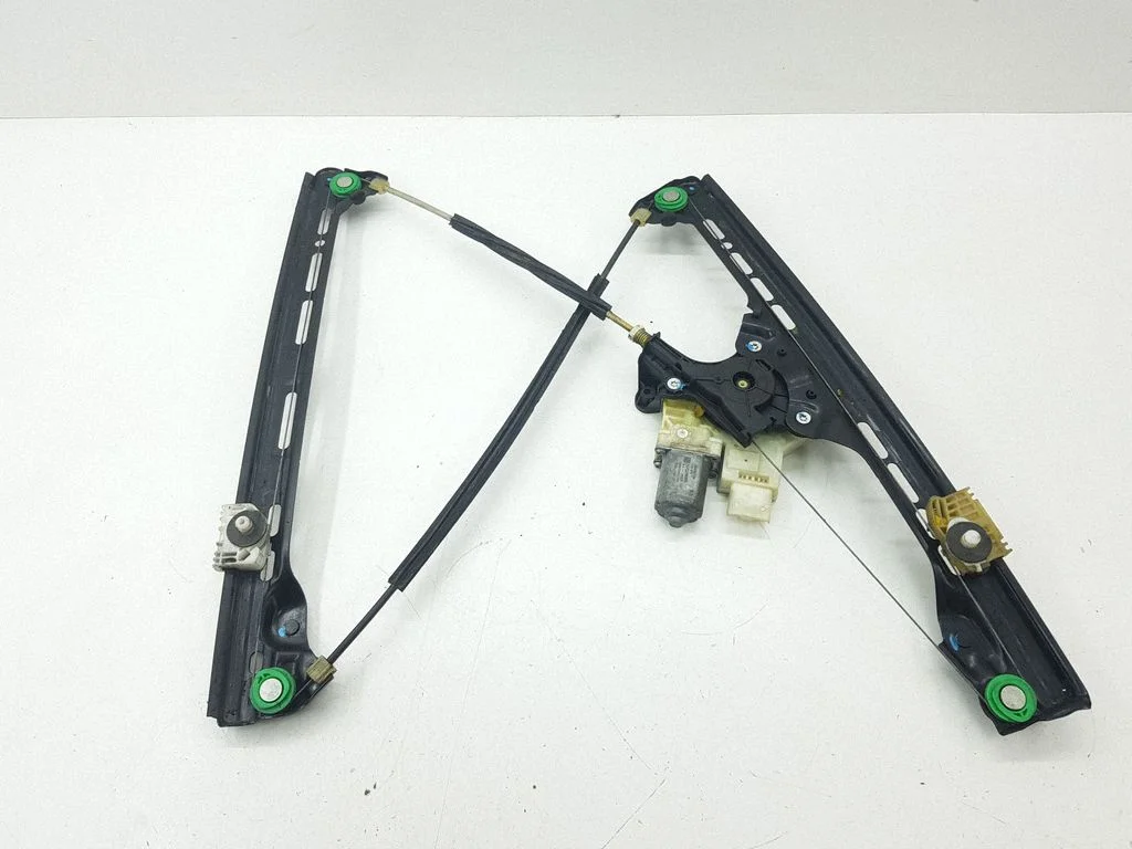 Front door window regulator with motor 9675924880