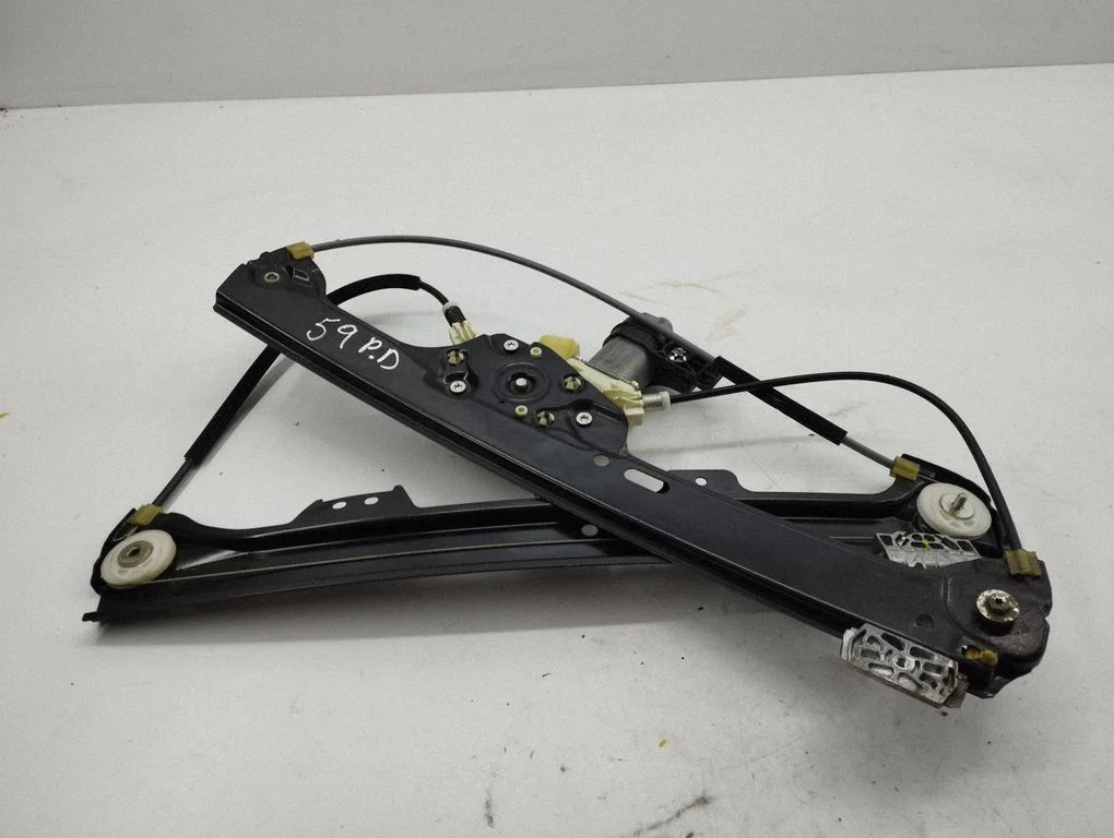 Front door window regulator with motor 997748100