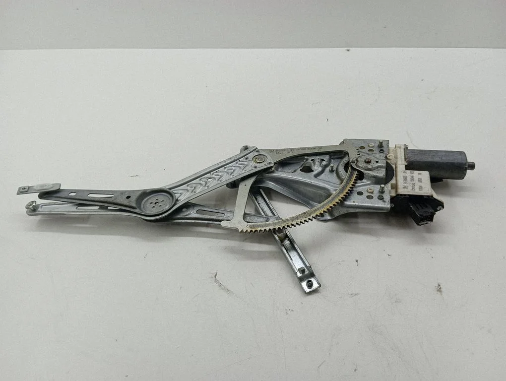 Front door window regulator with motor 9178988