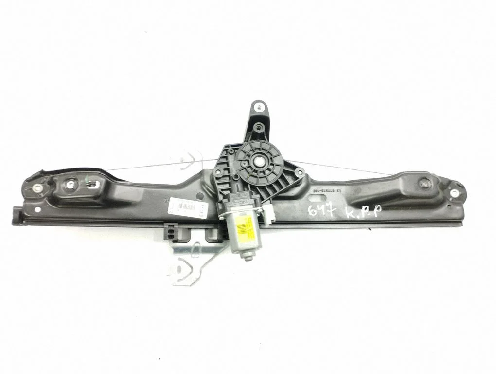 Front door window regulator with motor 807215503R