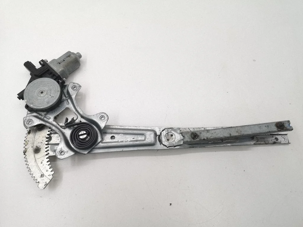 Front door window regulator with motor 14040213