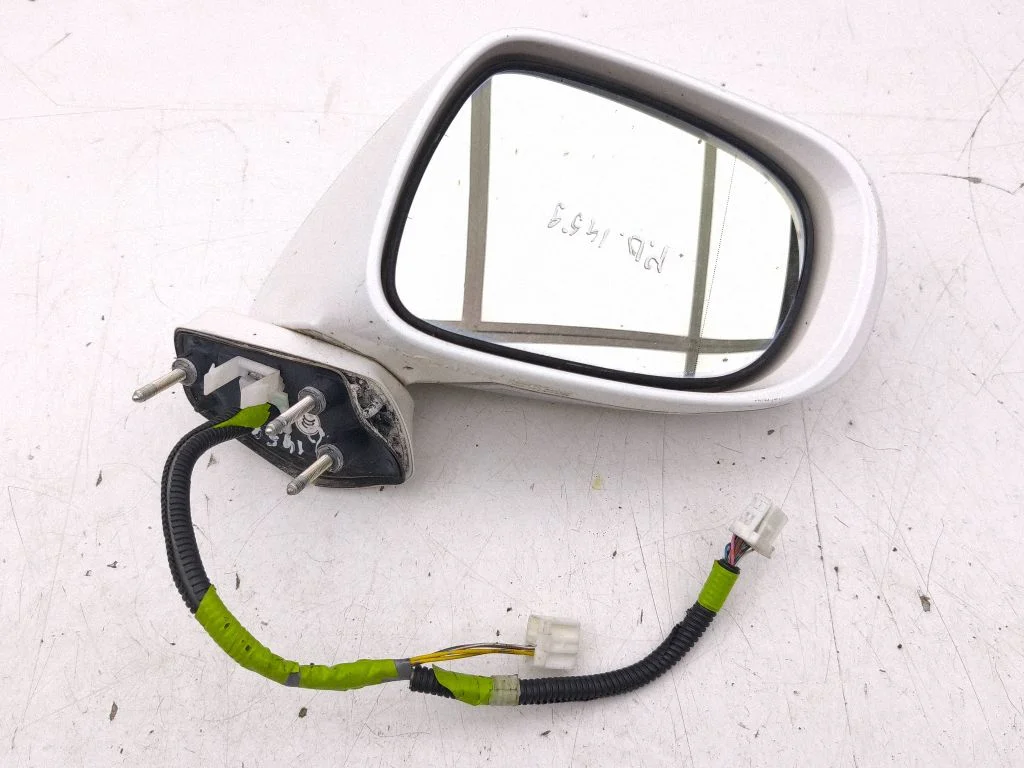 Front door electric wing mirror E13037373