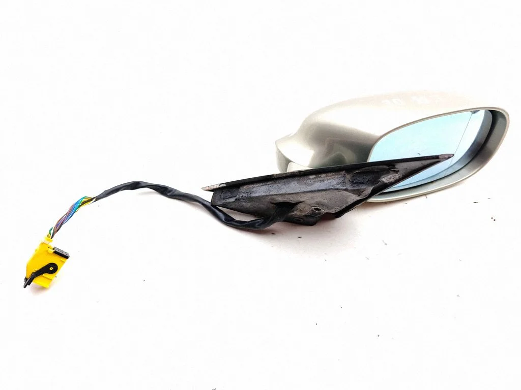 Front door electric wing mirror E30158212