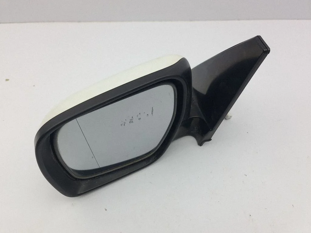 Front door electric wing mirror – left