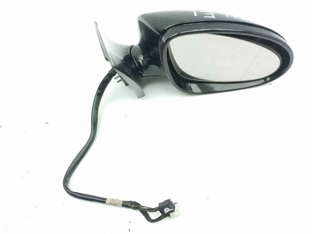Front door electric wing mirror – right