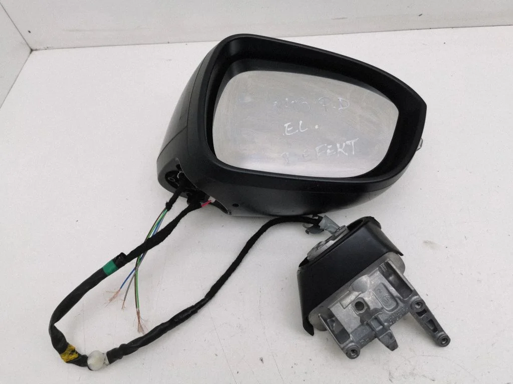 Front door electric wing mirror – right