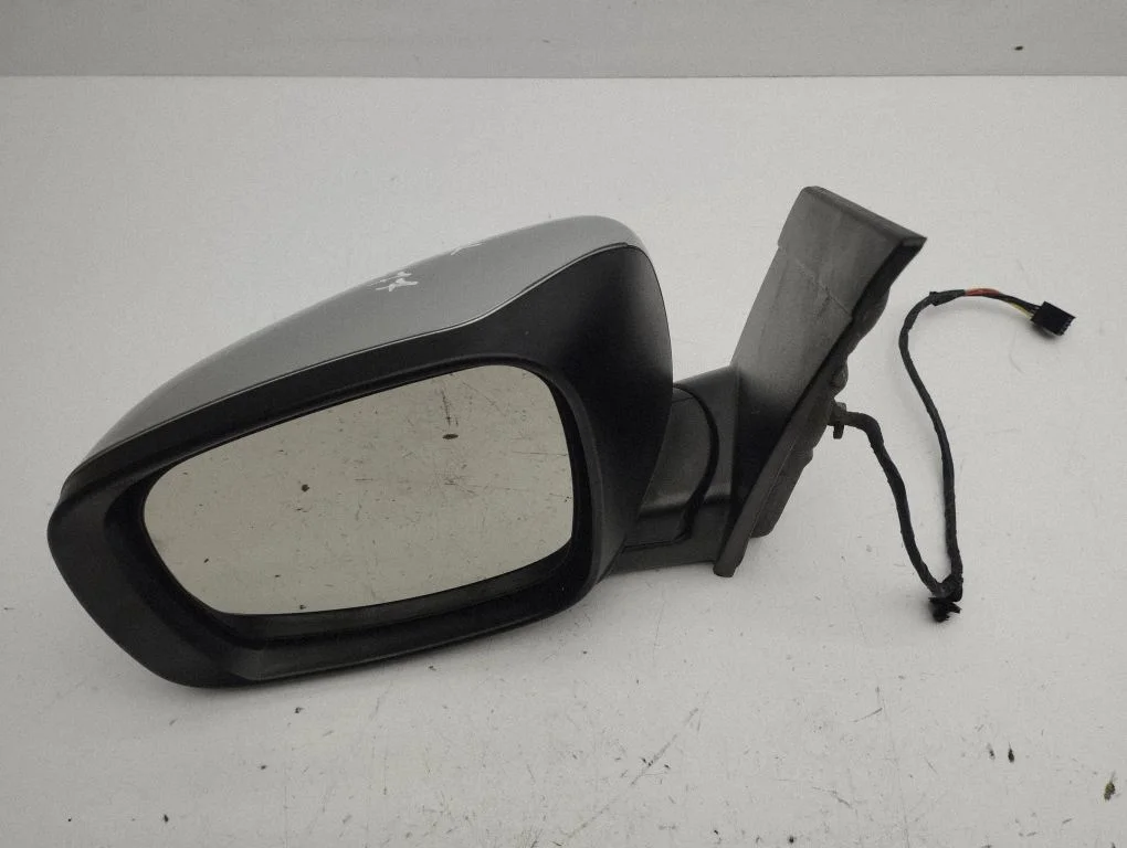 Front door electric wing mirror – left