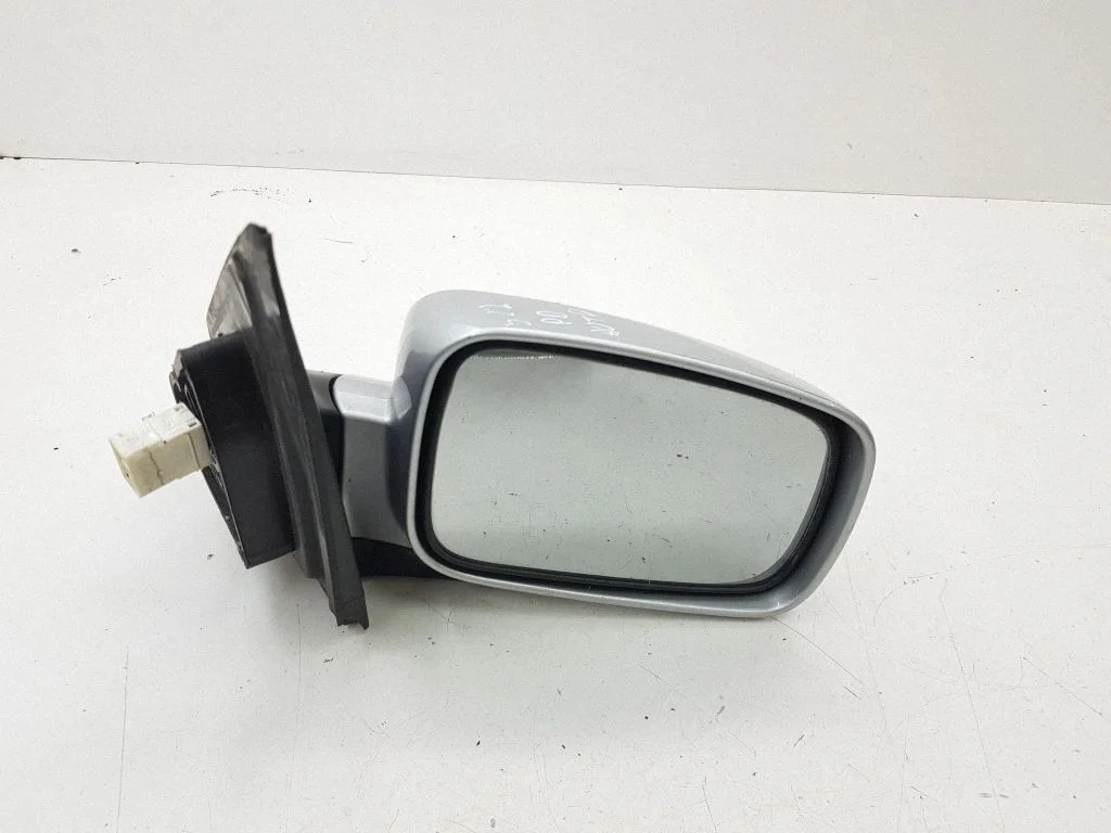 Front door electric wing mirror – KIA Sorento (2002-2009)