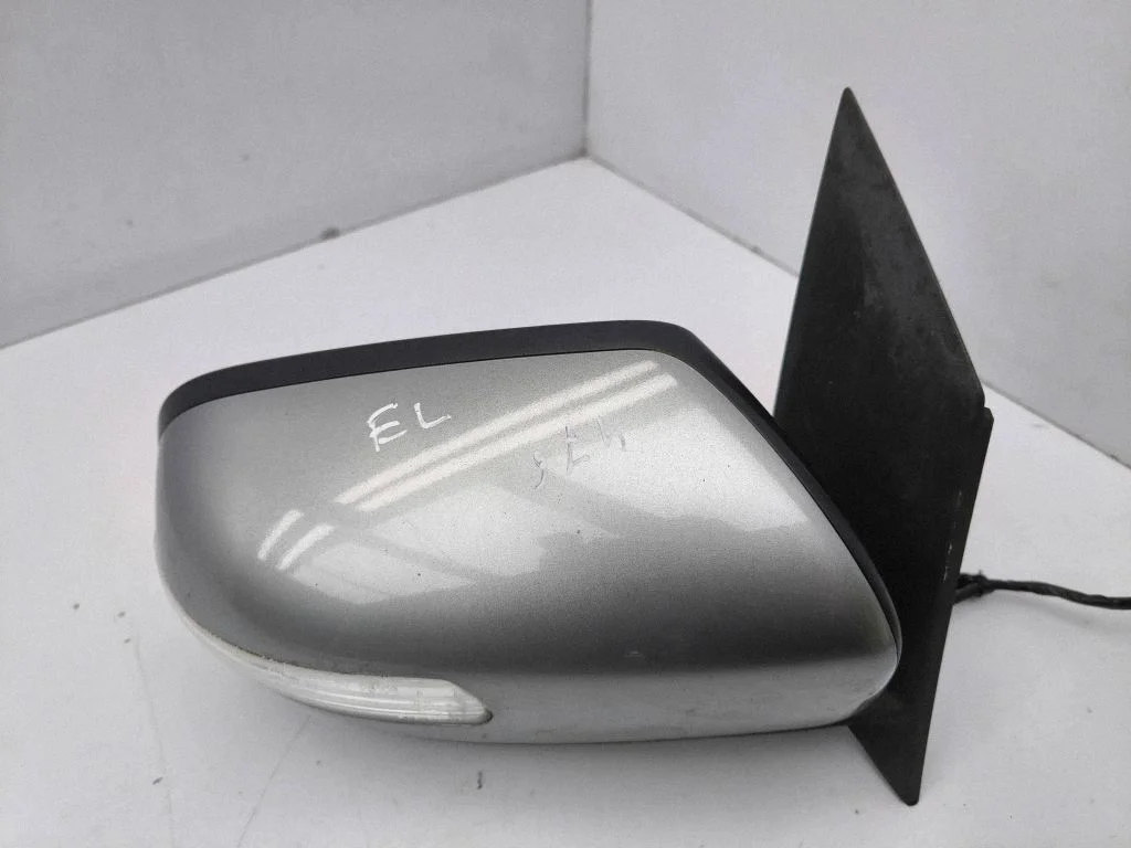 Front door electric wing mirror – right