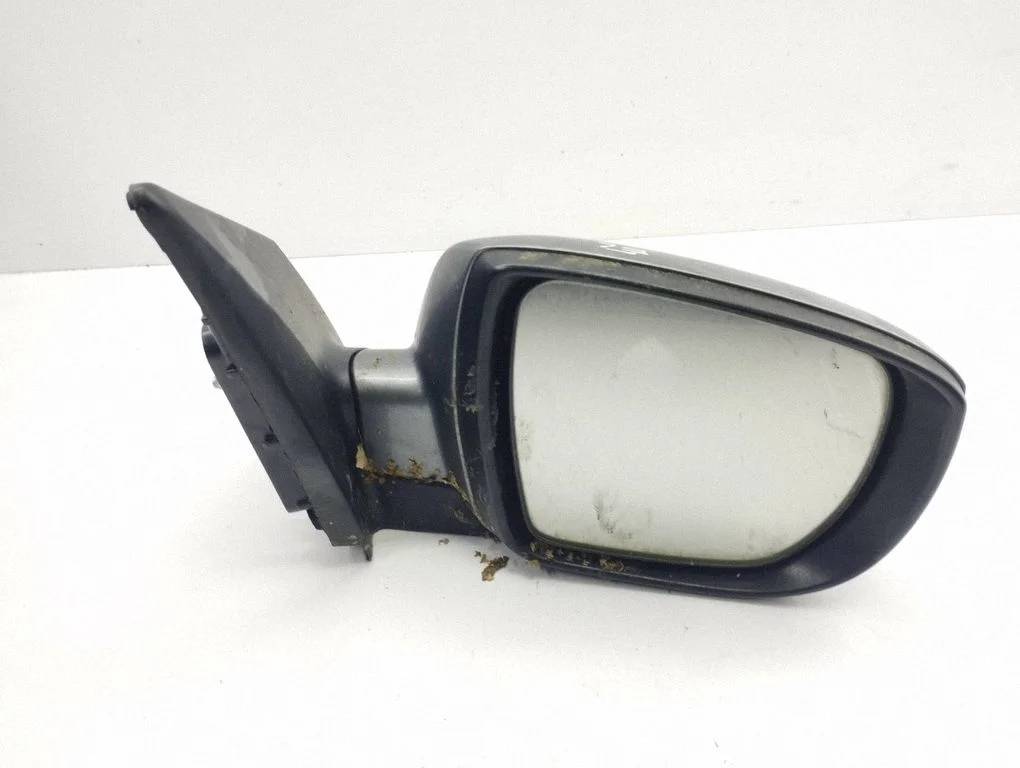Front door electric wing mirror 876202Y970ZAR