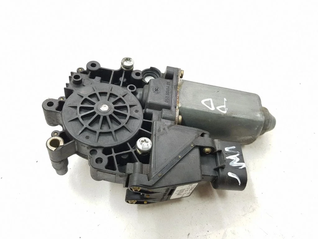 Priekšējā loga pacēlāja motoriņš 114180300