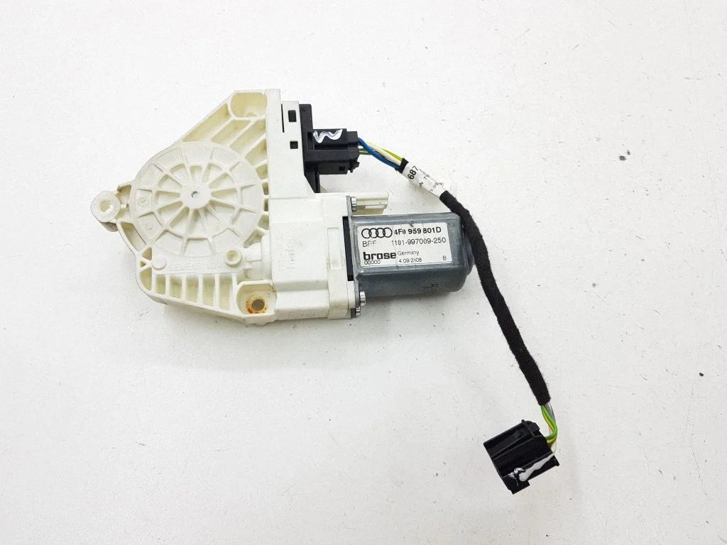 Front door window regulator motor – Audi A6 Allroad C6 (2006-2011)