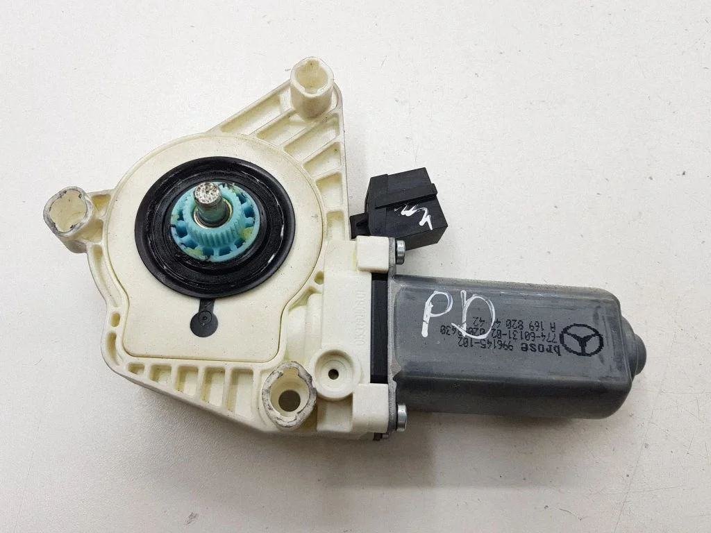 Front door window regulator motor A1698204442
