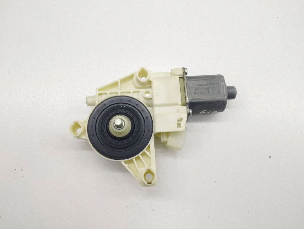 Front door window regulator motor A2469065200
