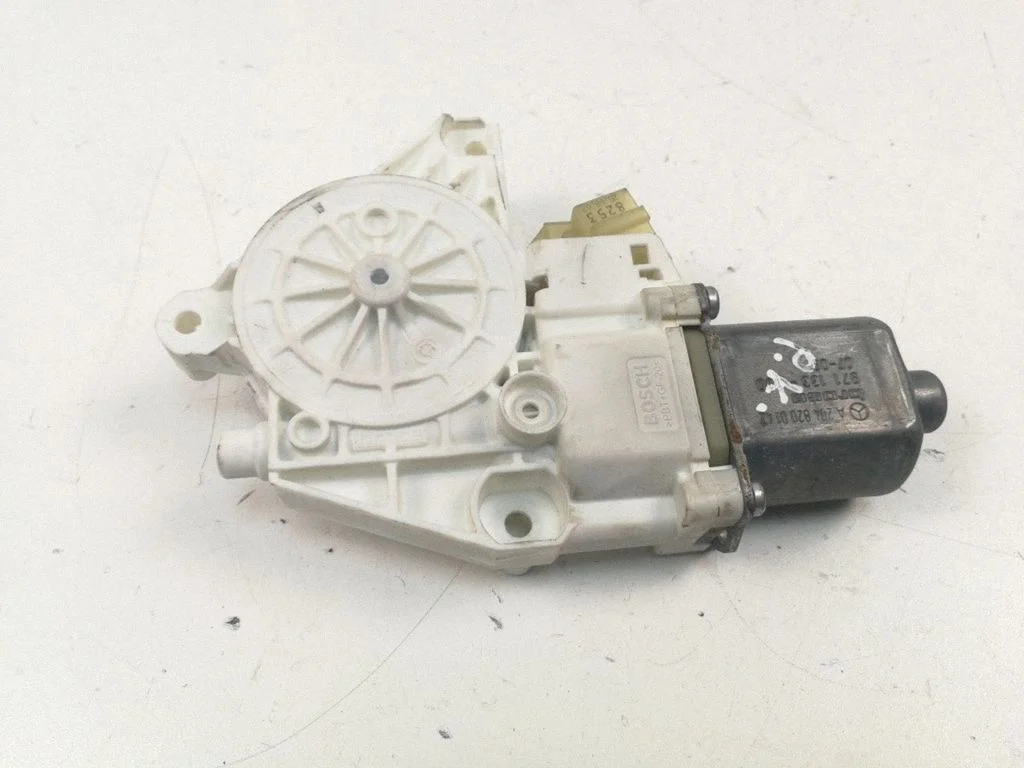 Front door window regulator motor A2048200142