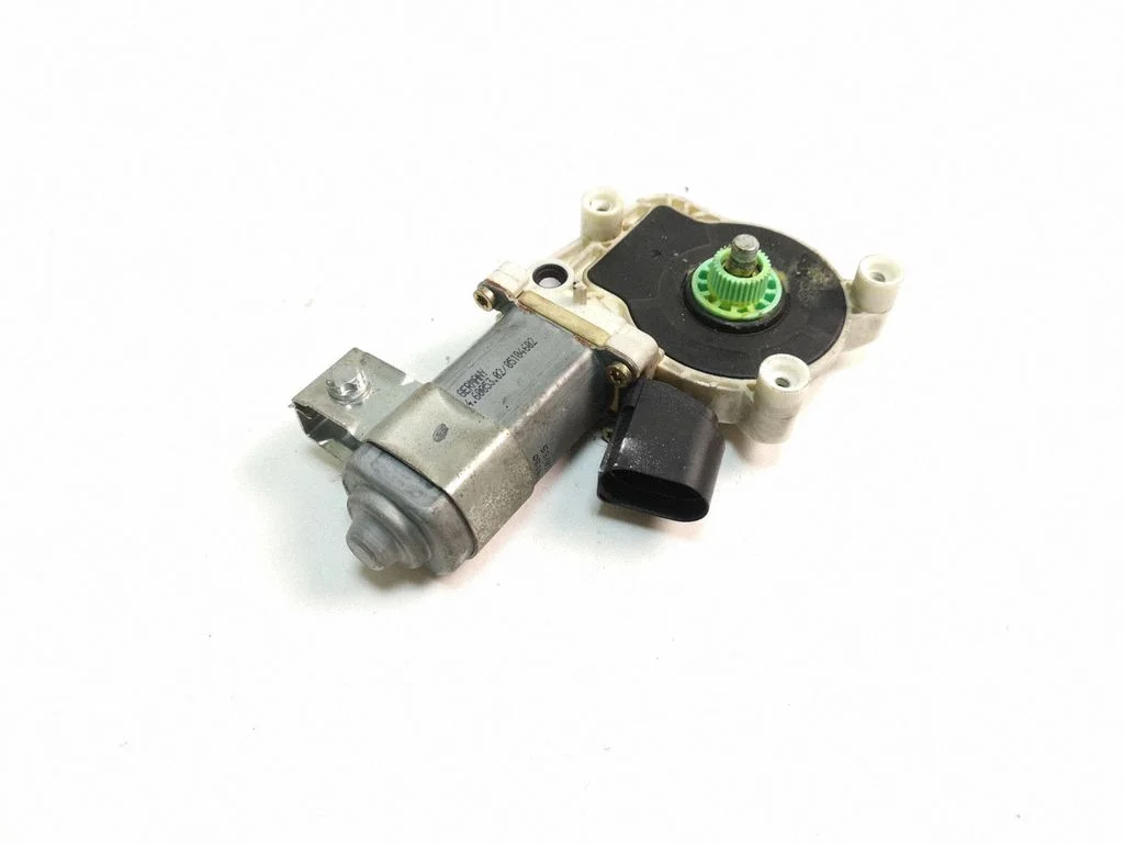 Front door window regulator motor – right